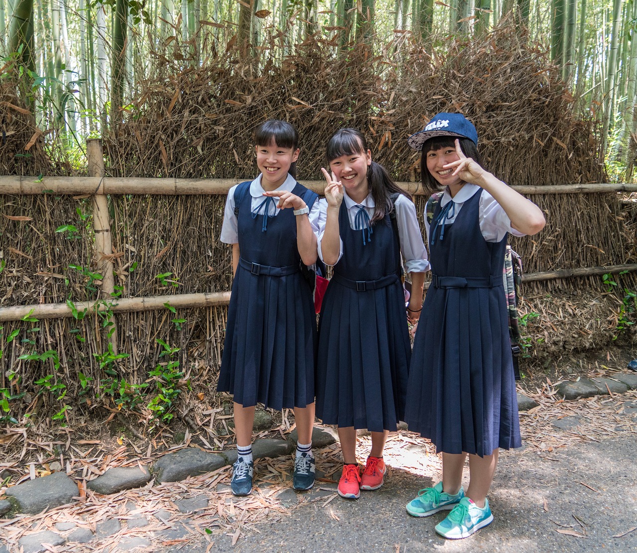 白发少年与动漫世界的奇幻冒险之旅
