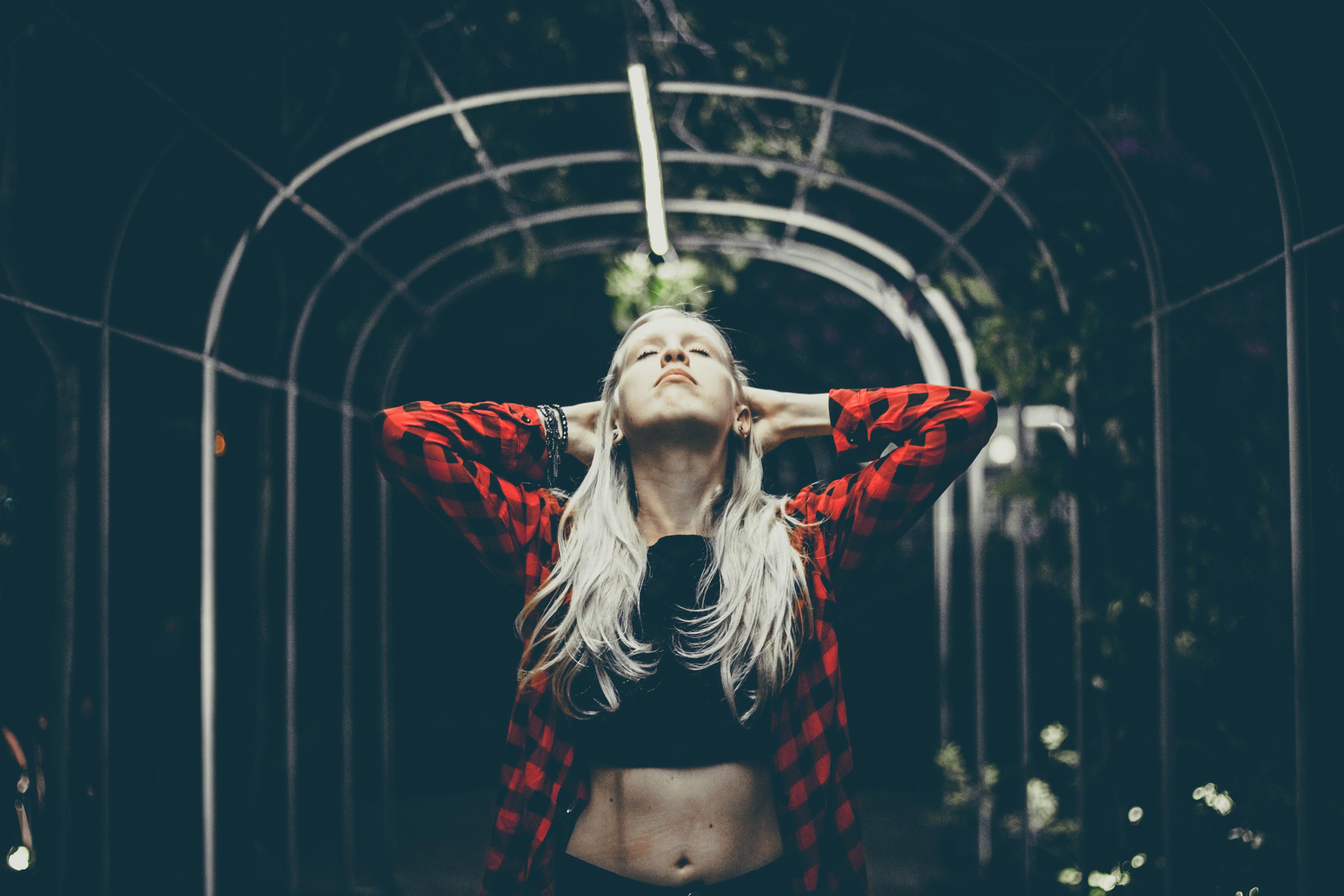 病娇女动漫图片的魅力探索