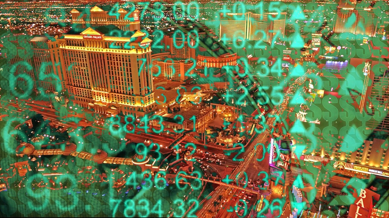 最新灰色产业动态，挑战与机遇并存的发展态势