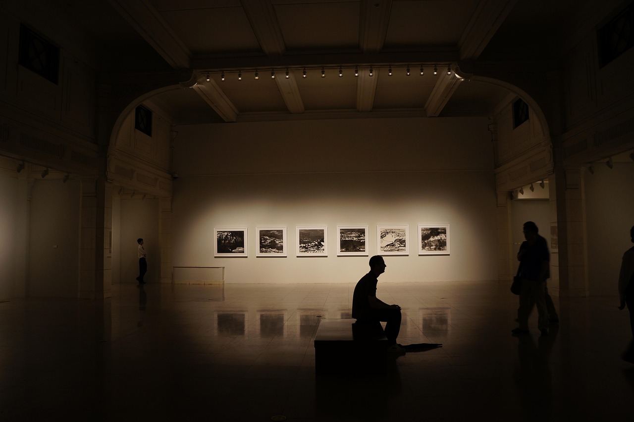 倪伯时新作，当代艺术的独特韵味与深邃思考展现独特韵味及深邃思考